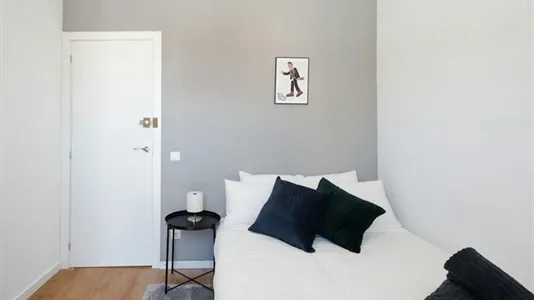 Rooms in Madrid Centro - photo 2