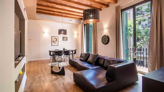 Apartments in Barcelona Sants-Montjuïc - photo 4