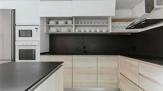 Apartments in Barcelona Sarrià-St. Gervasi - photo 10