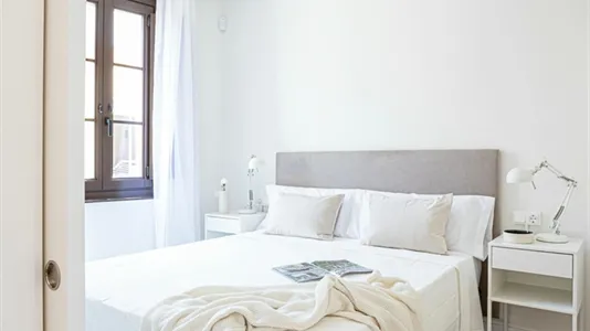 Apartments in Barcelona Ciutat Vella - photo 9