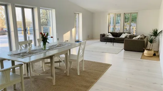 Houses in Österåker - photo 12