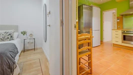 Rooms in Madrid Retiro - photo 9