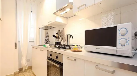 Rooms in Roma Municipio VIII – Appia Antica - photo 7