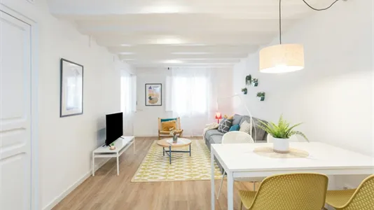 Apartments in Barcelona Ciutat Vella - photo 4