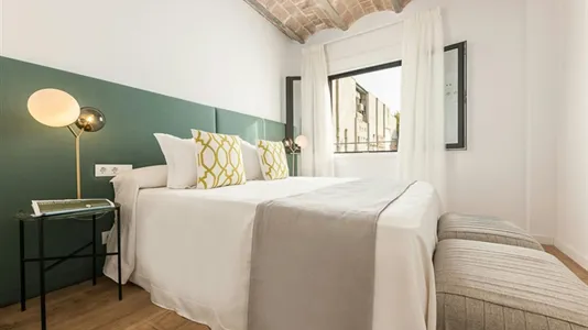 Apartments in Barcelona Les Corts - photo 9