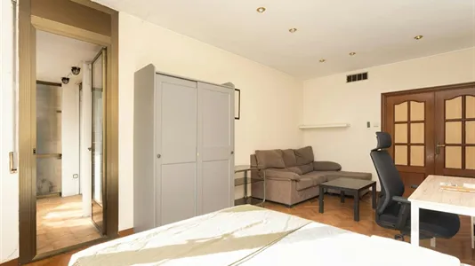 Rooms in Barcelona Les Corts - photo 3