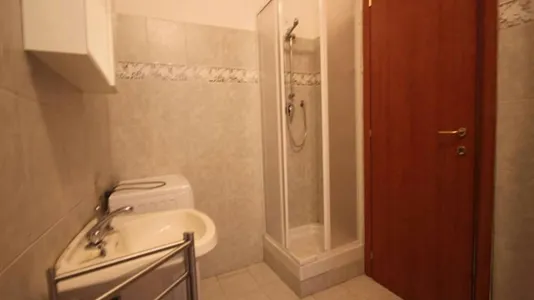 Rooms in Milano Zona 2 - Stazione Centrale, Gorla, Turro, Greco, Crescenzago - photo 7