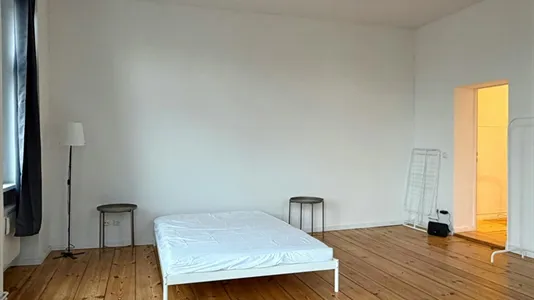 Apartments in Berlin Mitte - photo 6