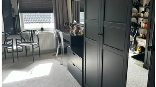 Houses in Upplands Väsby - photo 5