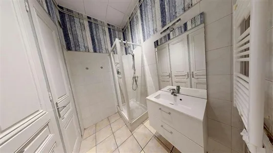 Rooms in Saint-Étienne - photo 10