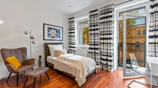 Apartments in Location is not specified - photo 2