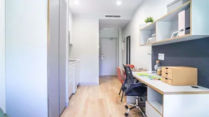 Apartment for rent in Enramadilla, Andalucía