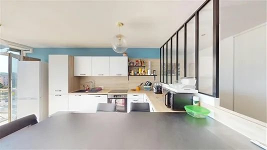 Rooms in Saint-Julien-en-Genevois - photo 10