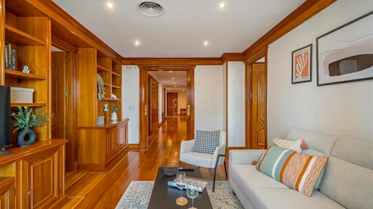 Rooms in Madrid Chamartín - photo 10