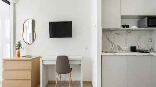 Rooms in Madrid Fuencarral-El Pardo - photo 6