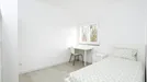 Room for rent, Lisbon (region), &lt;span class=&quot;blurred street&quot; onclick=&quot;ProcessAdRequest(7744004)&quot;&gt;&lt;span class=&quot;hint&quot;&gt;See streetname&lt;/span&gt;[xxxxxxxxxxxxx]&lt;/span&gt;