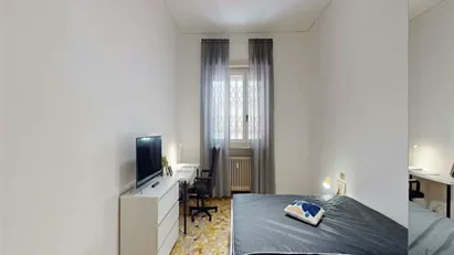 Room for rent in Milano Zona 1 - Centro storico, Milan