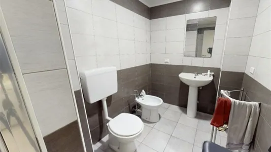 Rooms in Milano Zona 2 - Stazione Centrale, Gorla, Turro, Greco, Crescenzago - photo 9