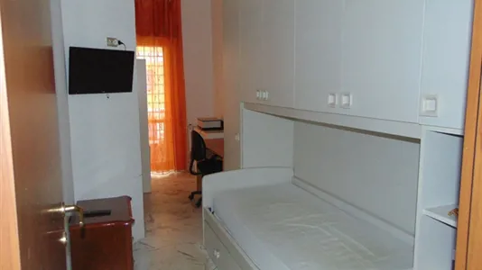 Rooms in Roma Municipio V – Prenestino/Centocelle - photo 1