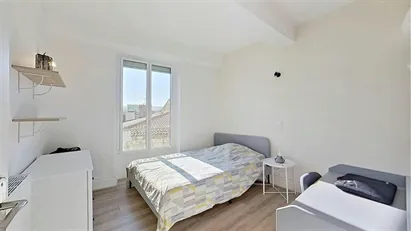 Room for rent in Valence, Auvergne-Rhône-Alpes