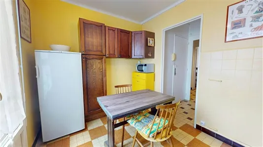 Apartments in Lyon - photo 7