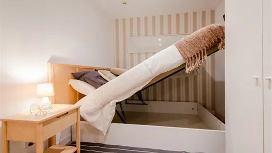 Rooms in Madrid Chamberí - photo 4