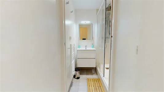 Rooms in Lyon - photo 10