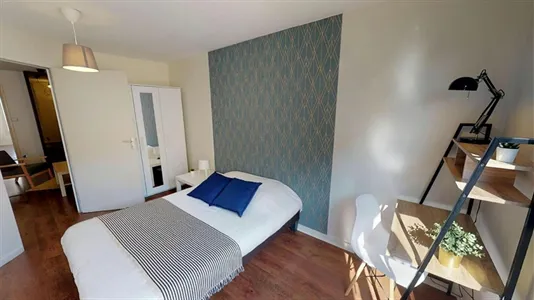 Rooms in Lyon - photo 2