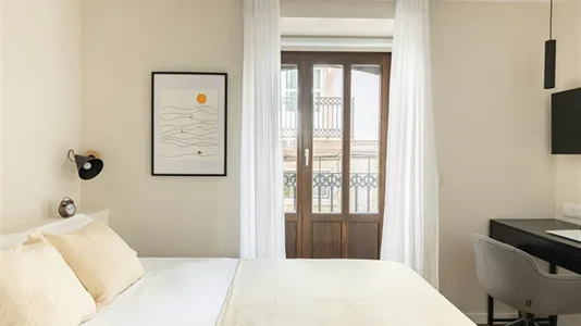 Rooms in Valencia Ciutat Vella - photo 6