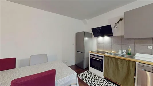 Houses in Angoulême - photo 8