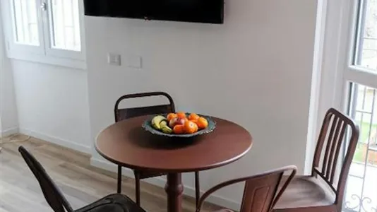 Apartments in Milano Zona 8 - Fiera, Gallaratese, Quarto Oggiaro - photo 4