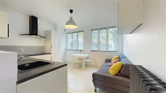 Rooms in Lyon - photo 10