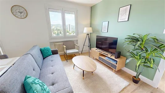 Rooms in Saint-Étienne - photo 9