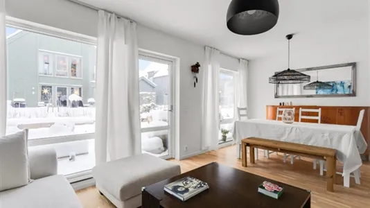 Houses in Upplands Väsby - photo 8