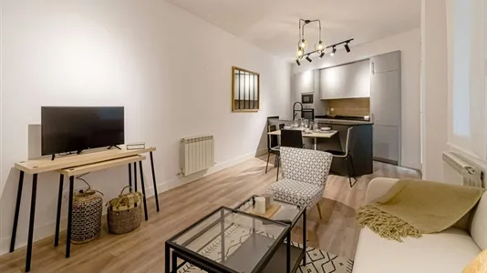 Apartments in Madrid Chamberí - photo 9