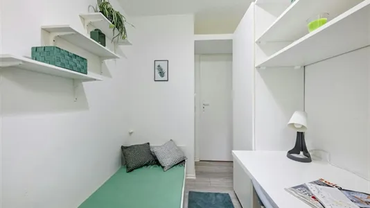 Rooms in Location is not specified - photo 1