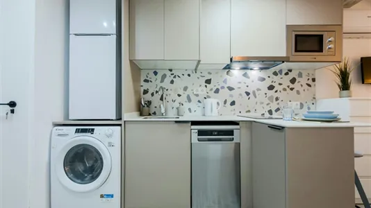 Apartments in Barcelona Ciutat Vella - photo 2