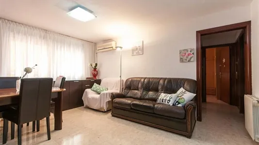 Rooms in Cornellà de Llobregat - photo 5