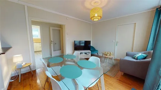 Rooms in Clermont-Ferrand - photo 10