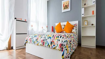 Room for rent in Milano Zona 9 - Porta Garibaldi, Niguarda, Milan