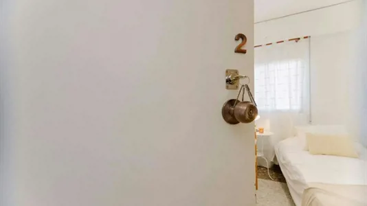 Rooms in Alboraya - photo 1