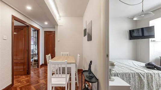 Rooms in Barakaldo - photo 9