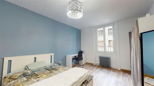 Rooms in Saint-Étienne - photo 4