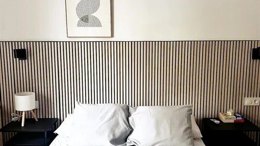 Rooms in Madrid Salamanca - photo 8