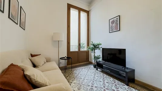 Rooms in Barcelona Ciutat Vella - photo 6