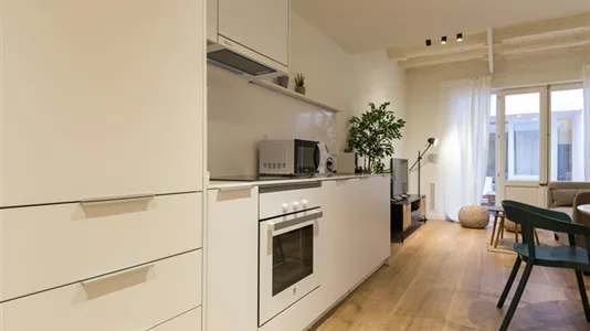 Apartments in Barcelona Ciutat Vella - photo 9