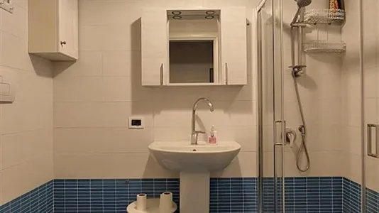 Rooms in Napoli Municipalità 2 - photo 5