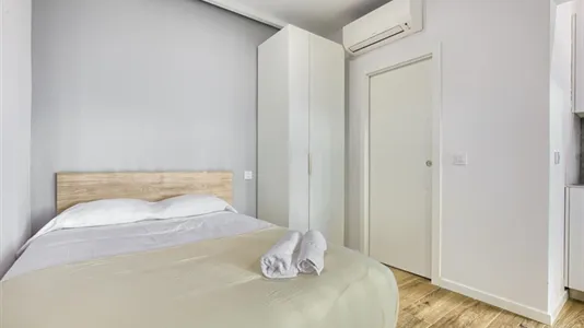 Apartments in Madrid Chamberí - photo 2