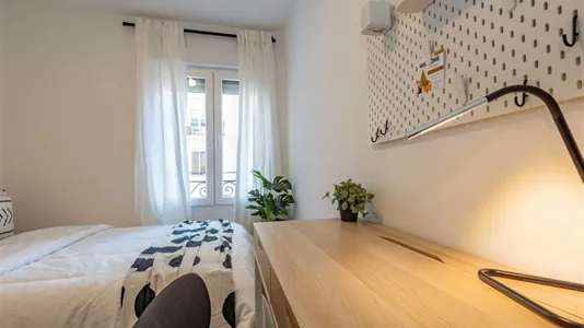 Rooms in Madrid Chamberí - photo 4