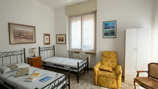 Rooms in Verona - photo 1